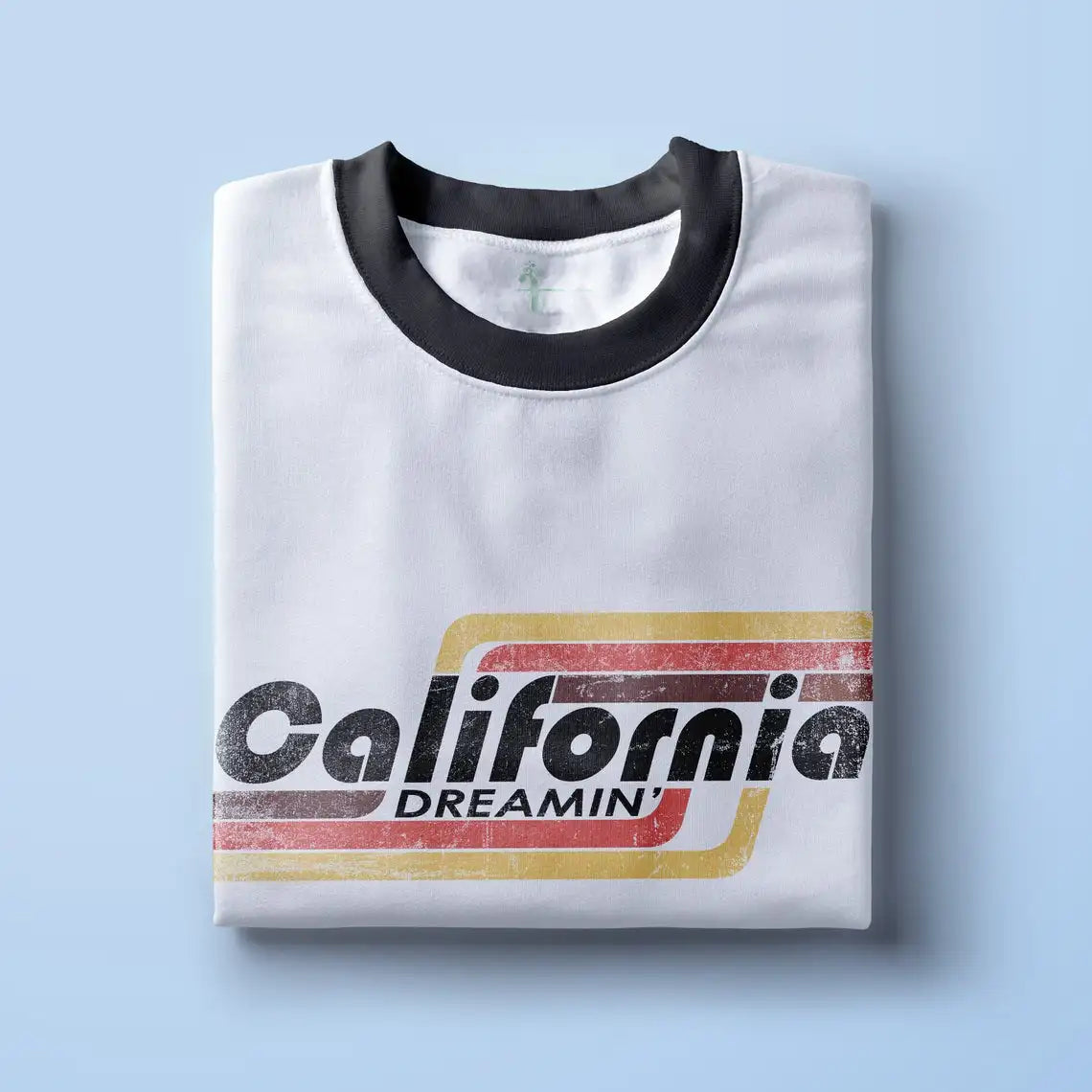 70's Inspired Vintage California Dreaming T-Shirt